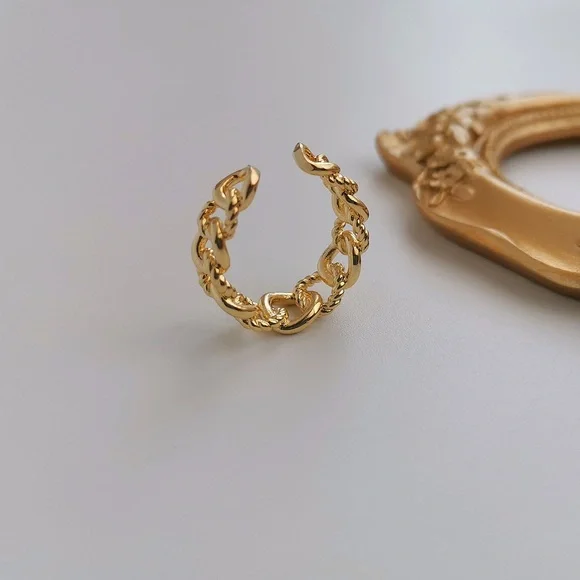 Adjustable ring - Picture 1 of 4